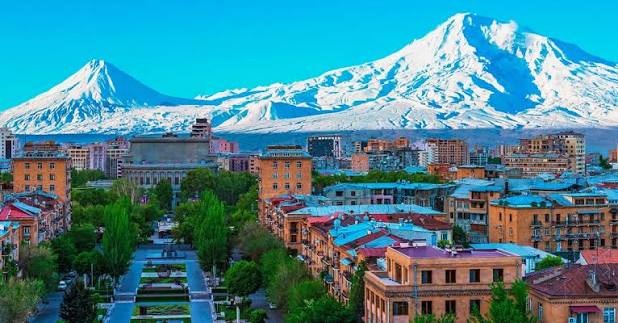 Wisata Armenia Membawa Perjalanan Danau Biru